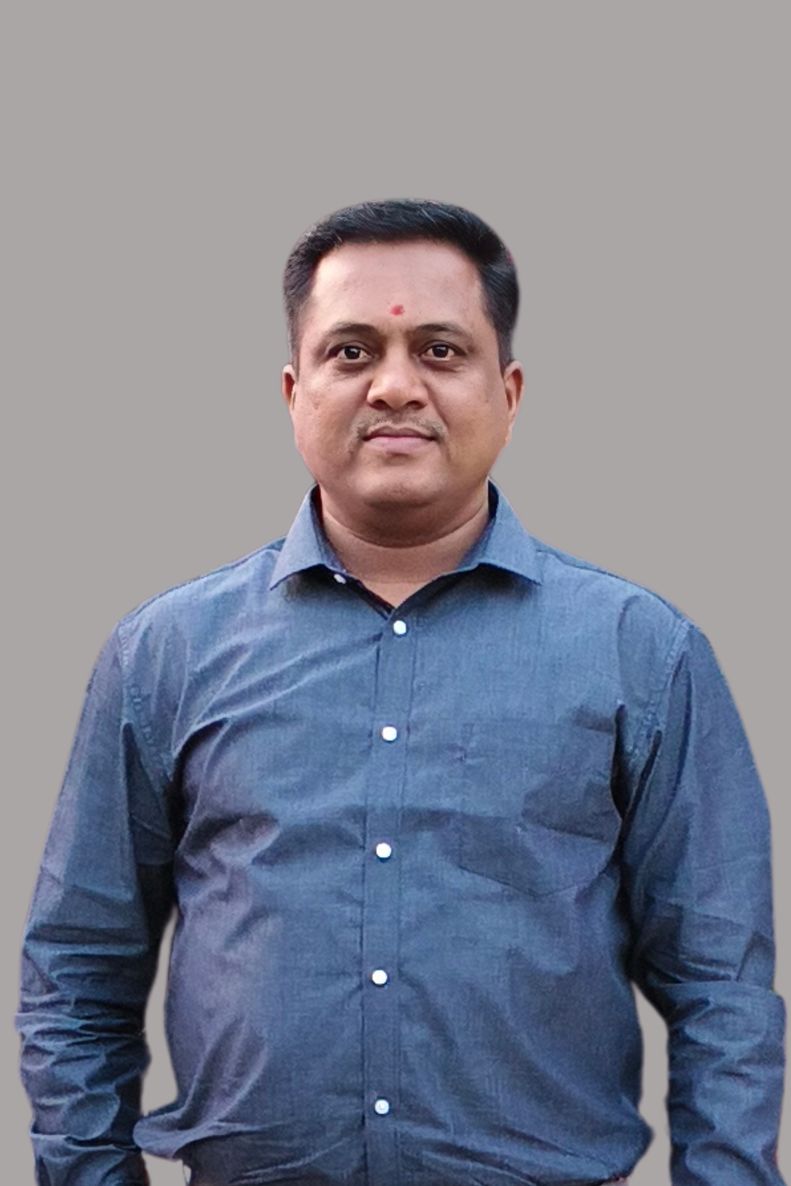 Mr. Sarvesh Kakkeri